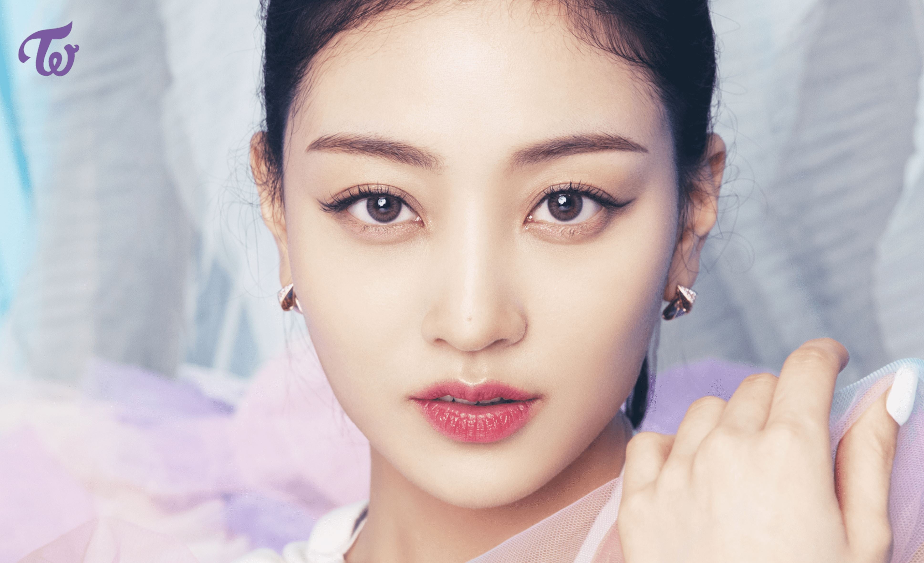 Fans sind überzeugt, dass Twice Jihyo im August Solo debütieren wird!