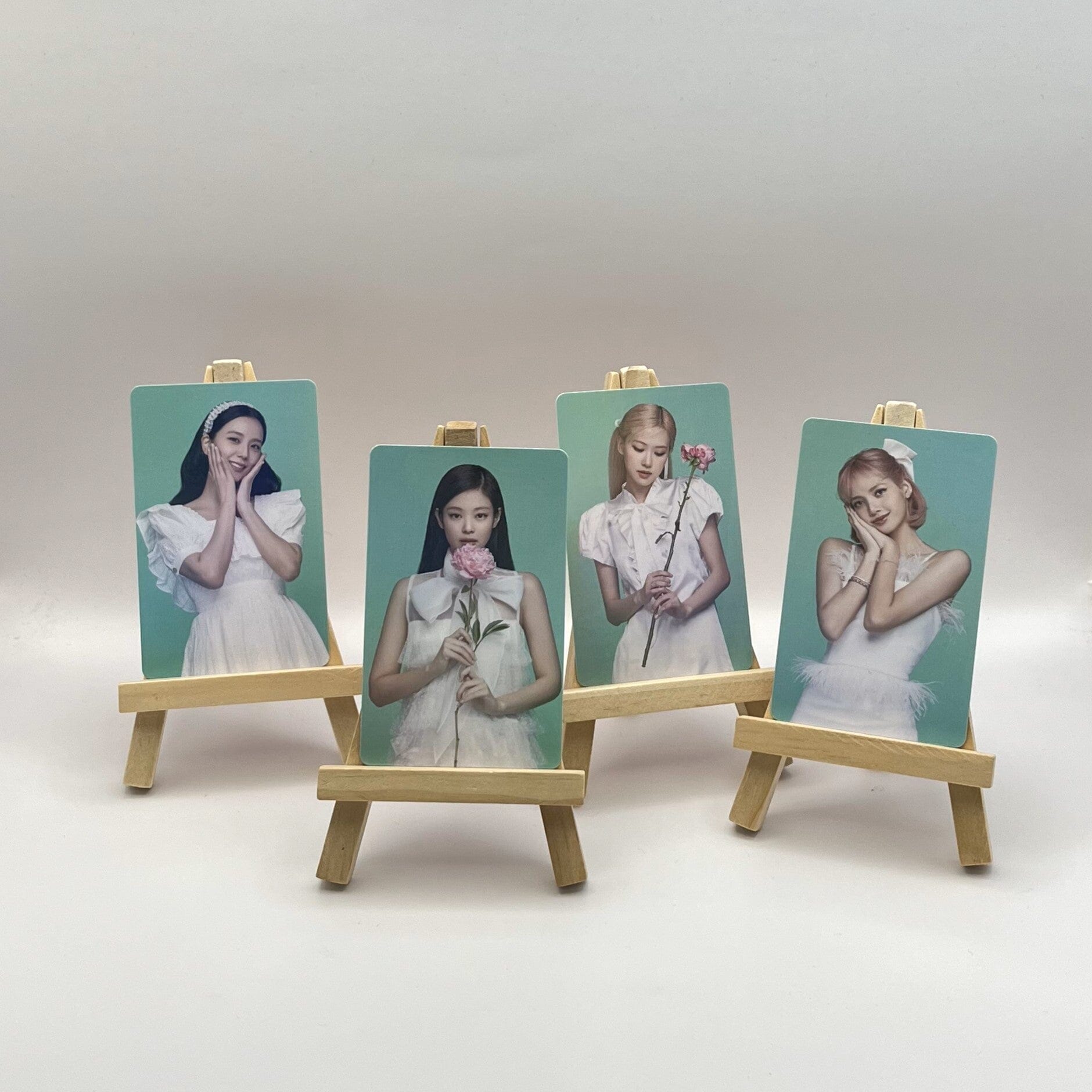 BLACKPINK - THE GAME PHOTOCARD COLLECTION - WEVERSE PHOTOCARD Nolae